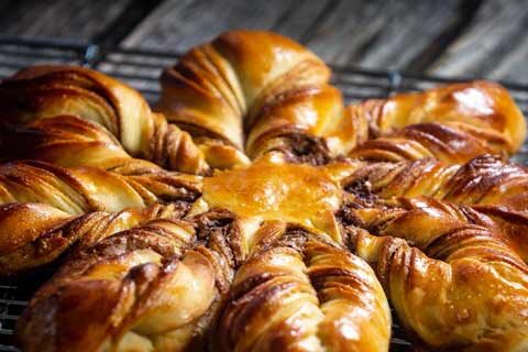 Cinnamon Star Bread