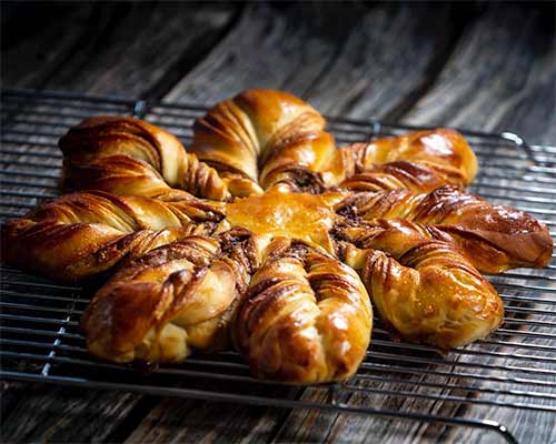 Cinnamon Star Bread