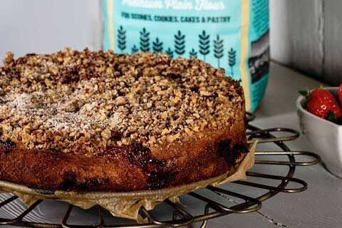 Strawberry Streusel Cake