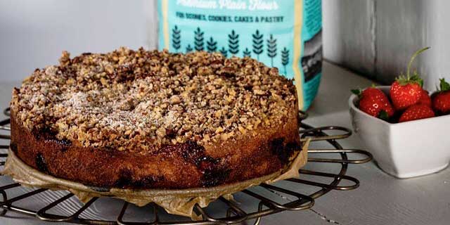 Strawberry Streusel Cake