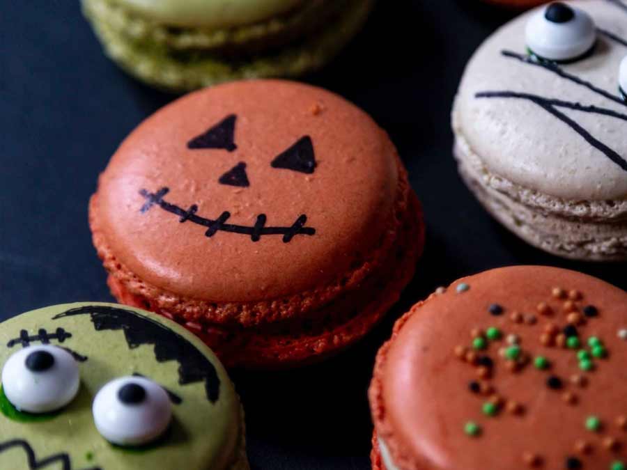 Halloween Macarons