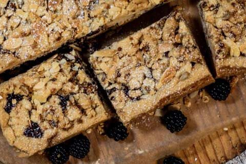 Blackberry Crumble Bars