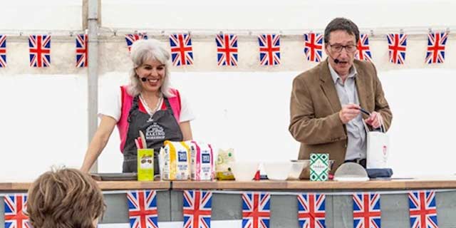 Moreton Show